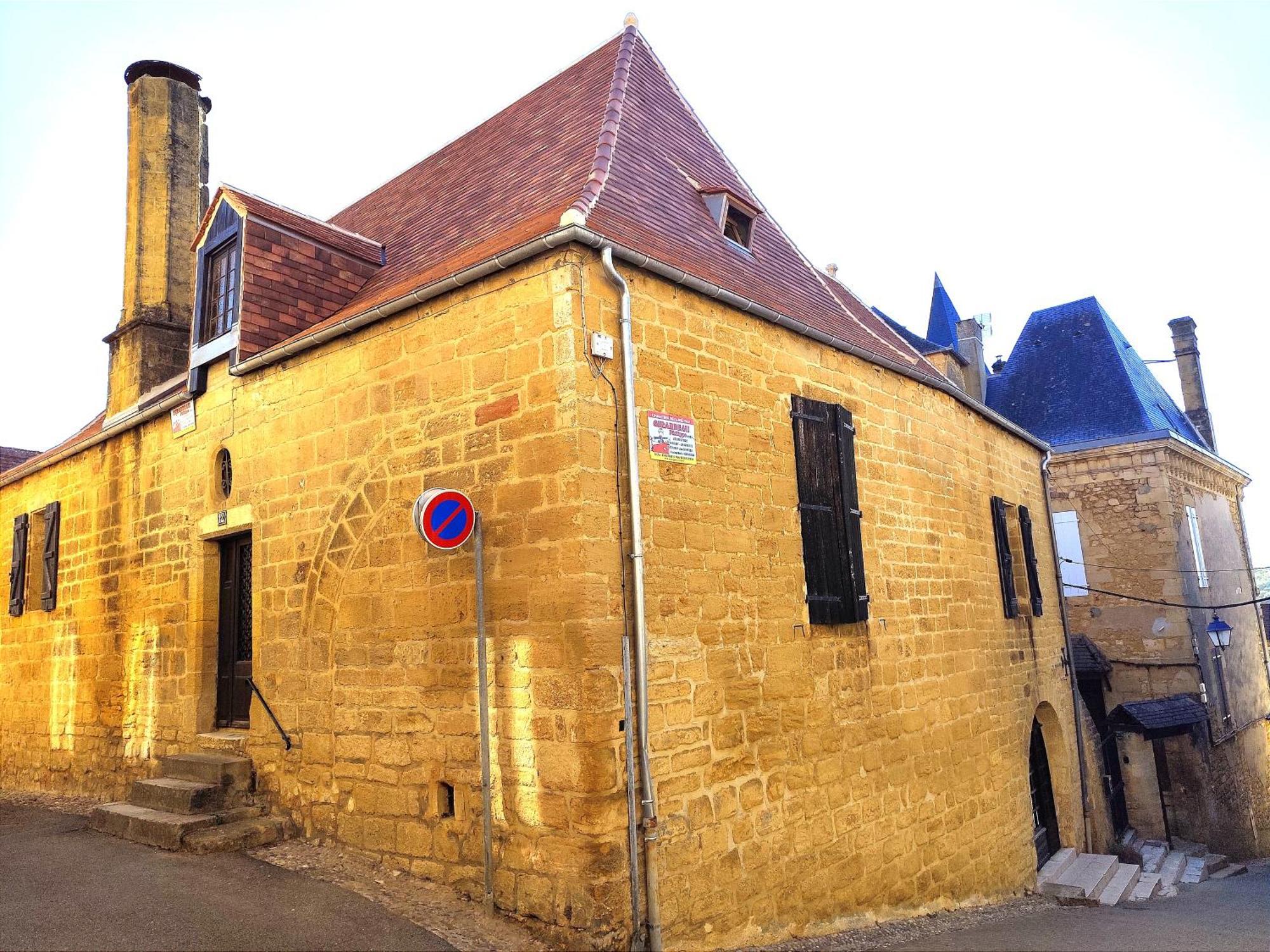 Demeure Du Xiiie-Xive S. Dans La Cite Medievale. グールドン・アン・ケルシー エクステリア 写真